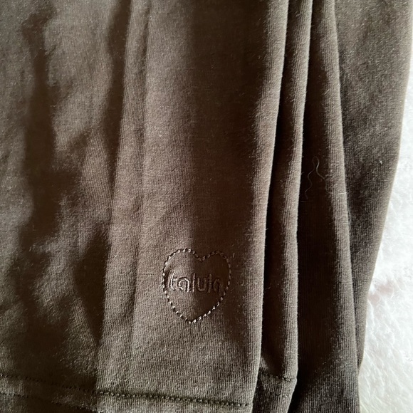 NWT Aritzia Talula Brown cropped Leggings Sz Medium - Picture 2 of 7